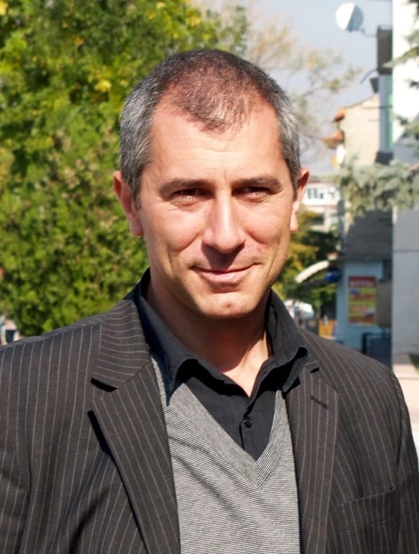 Баба олекна с 2000 лева покрай \