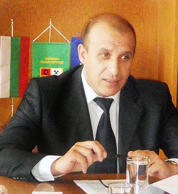 Панагюрският кмет на конгреса на ЕНП