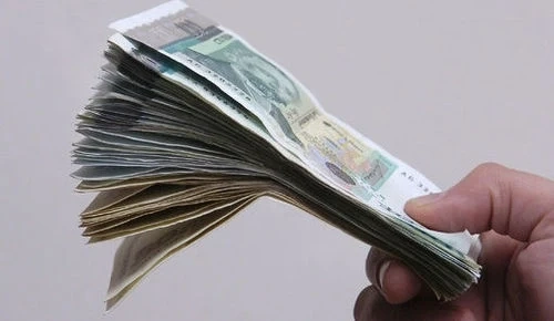 Нов шофьор пробва да подкупи патрул
