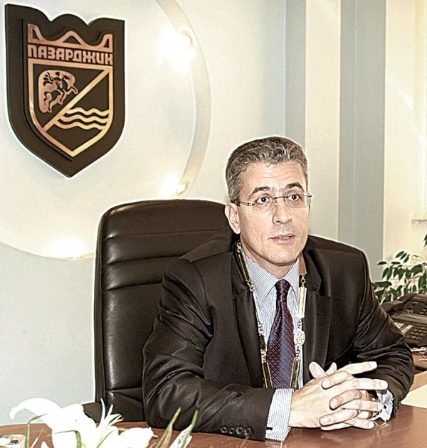 Кметът Тодор Попов, председател на НСОРБ: От 264 общини - 2 недоволни, нормално е