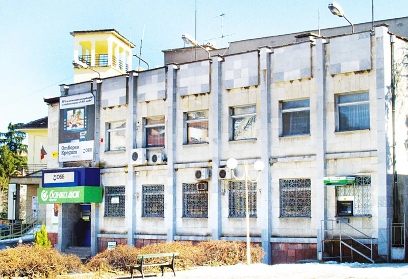Крадци-каръци излизат от затвора