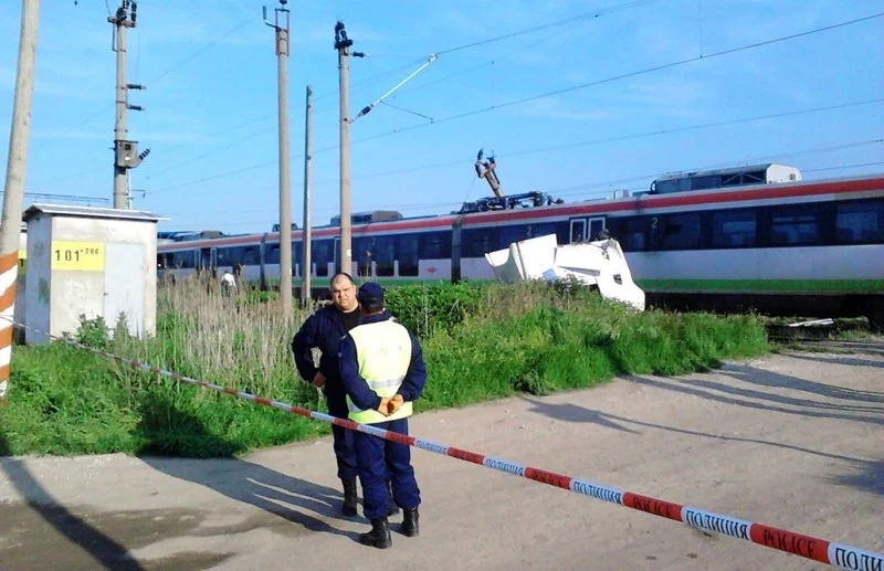 До 10 години затвор за влаковата катастрофа
