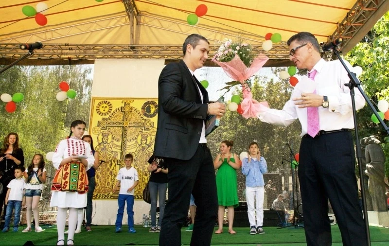 Георги Куртев е бебето, родено на Празника на града