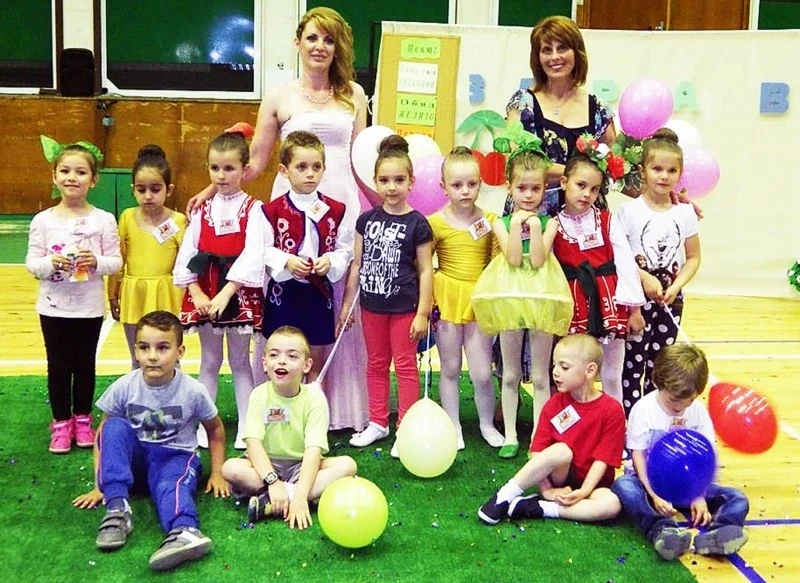 В подкрепа на 5-годишно дете: Деца, родители и учители събраха 1800 лева