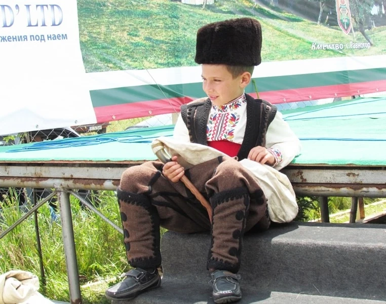 Гайдарско надсвирване в Родопа планина