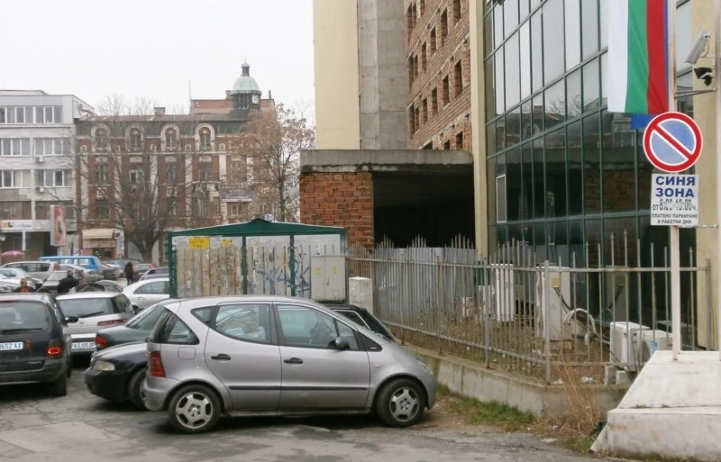 По-скъпо паркираме в Синя зона