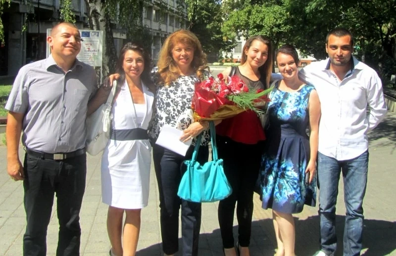 Десетима леви политици харесаха местните червени