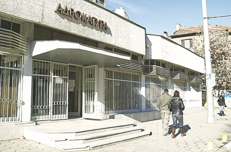 Адвокатите атакуват поемните лица по делото Ислямска държава