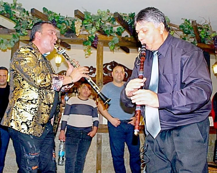 50 кларинетисти се надсвирваха 10 часа