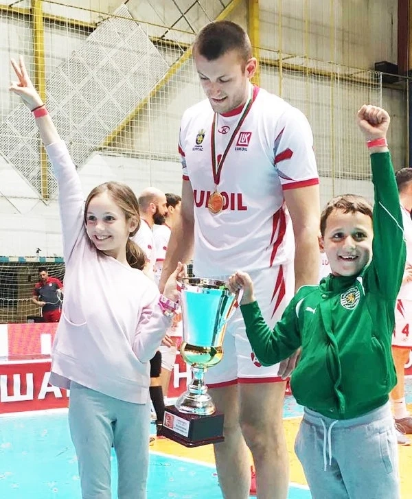 Самунев с титла за рождения си ден