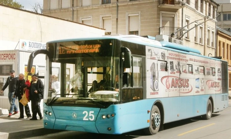 Тролейбусни шофьори масово нямат ценз
