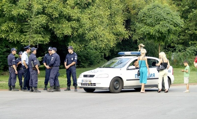 Назначават нови 19 полицаи в дирекцията