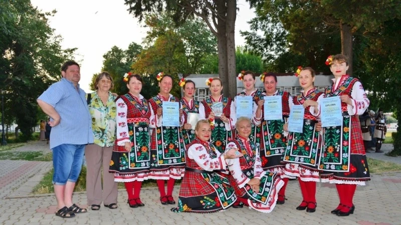Златни медали за “Тракийско злато” от Европейския шампионат по фолклор