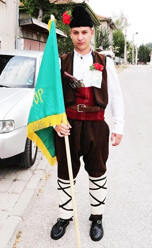 И Стелиян Манолчев стяга гайдата за Равногор