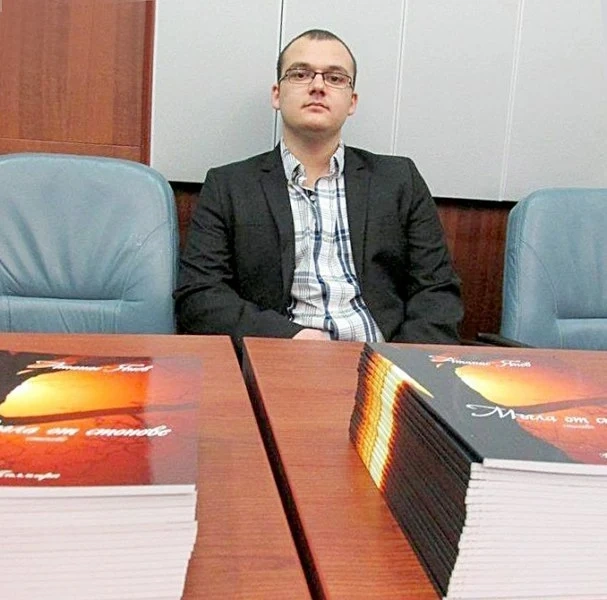 Поезията означава да събираш думи, които се обичат, казва лауреатът на националната награда „Димитър Бояджиев”