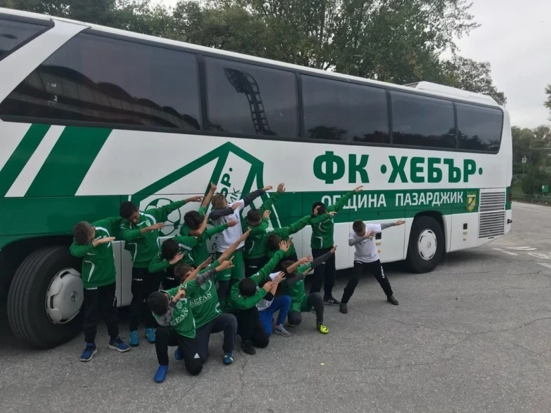 Малките футболисти на “Хебър” нанизаха 17 гола