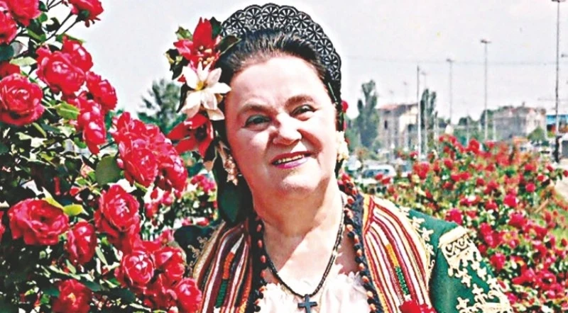 Годишните награди за фолклор посветени на Надка Караджова