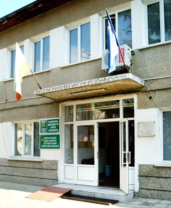 Рокади тропосват системата на горските и по празниците
