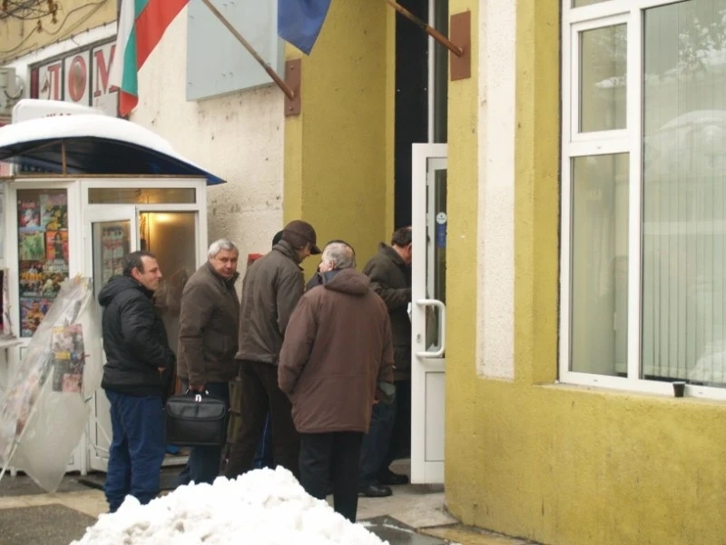 Фирмите подават данни за платени доходи на физически лица до 15 март