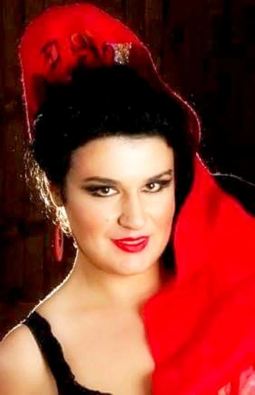 Гергана Русекова, мецосопран:  Сцената е моят живот