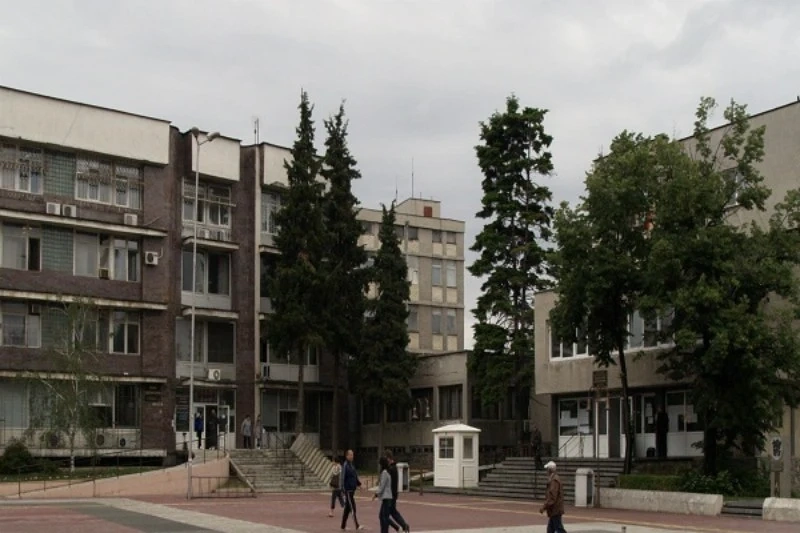 Започва обновяването на сградата на МВР