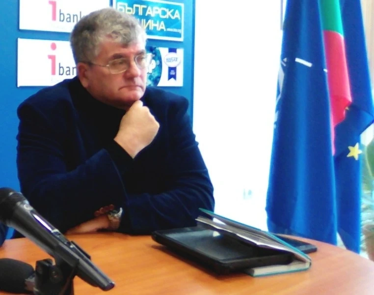 Бившият член на КЕВР Еленко Божков: Сделката с ЧЕЗ отива към разваляне