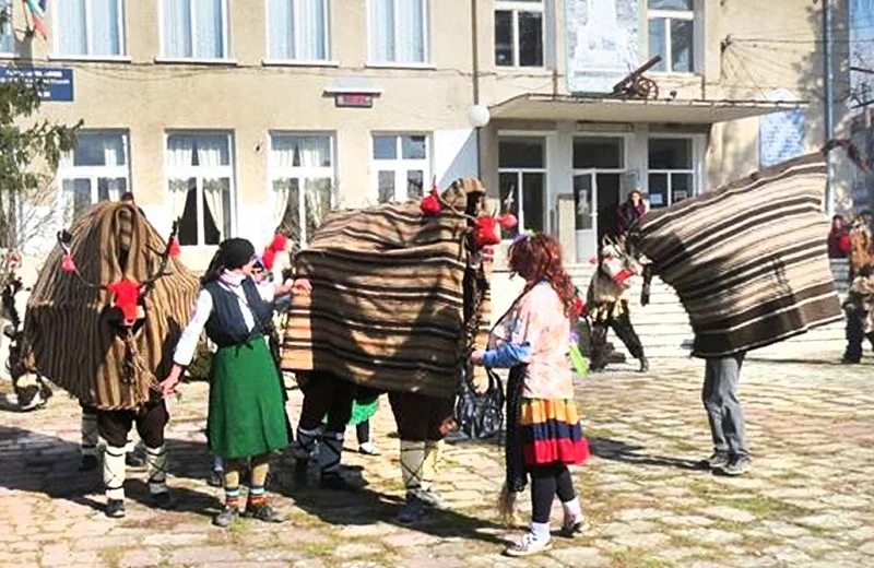 Меченският Рогач с отличия