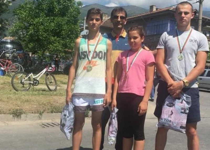 Клуб “Палашев” с първи медали от първо състезание