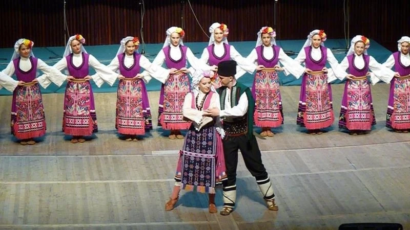 Фолклорен концерт на Гергьовден на Тортата