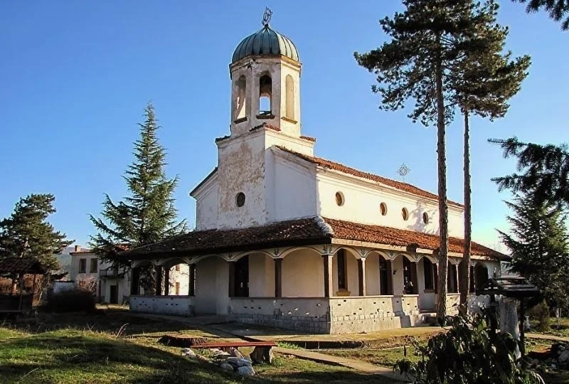 Честваме 120 години от възстановяването на Калугеровския манастир