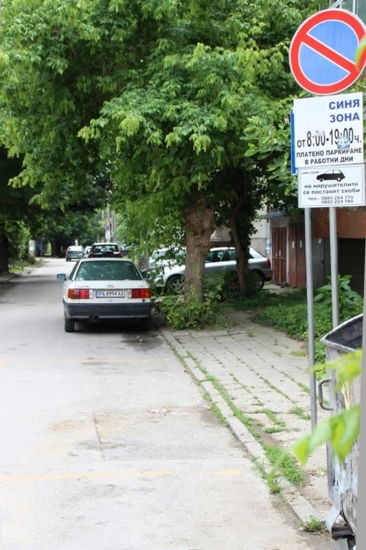 Общината: Паякът работи в празничен ден, но не е вдигал паркирали в Синя зона
