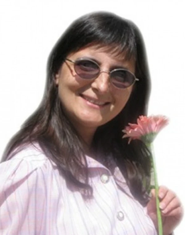 Ракитовска учителка абонирана за наградите на Пирин фолк