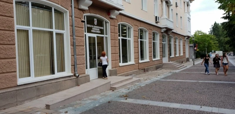 Пещерци вече имат Център за административно обслужване с 15 гишета