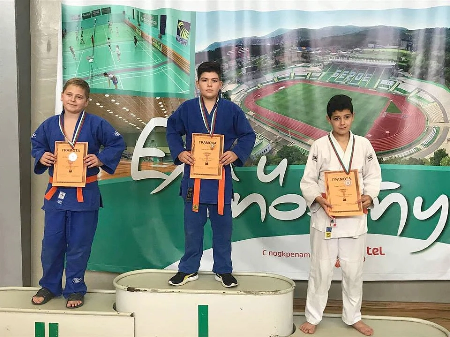 Джудистите на Спортното пак носят куп медали