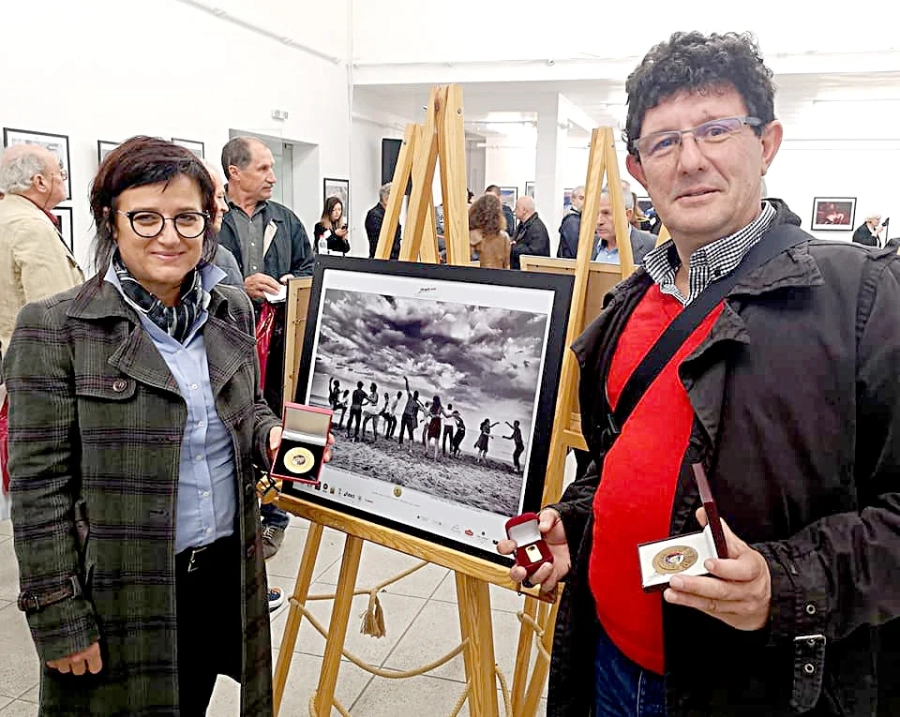 Медали за наши фотографи от Четвъртия международен фотосалон