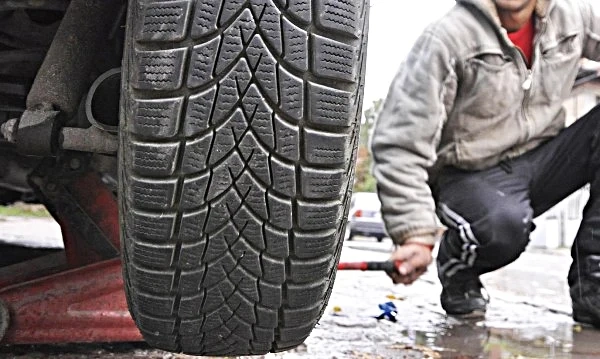 КЗП ще проверява автомобилните гуми