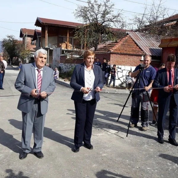 Откриха първият етап от асфалтираната улица “Мел” в Костандово