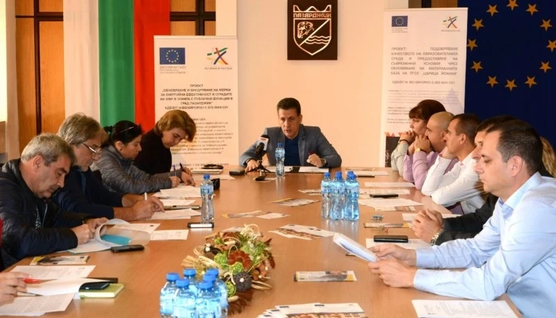Паркоместата в “Синя зона” намаляват с 535