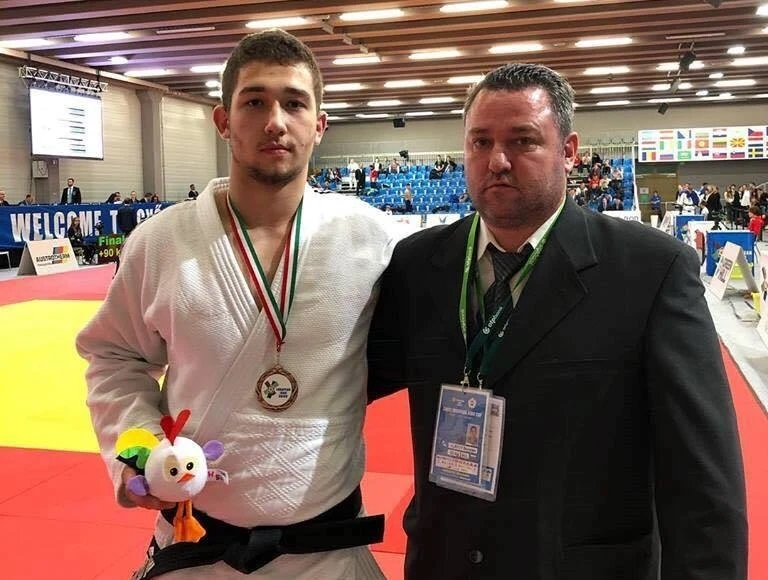 Владов от „Кодокан“ си върна блясъка с медал на Еврокупата в Унгария