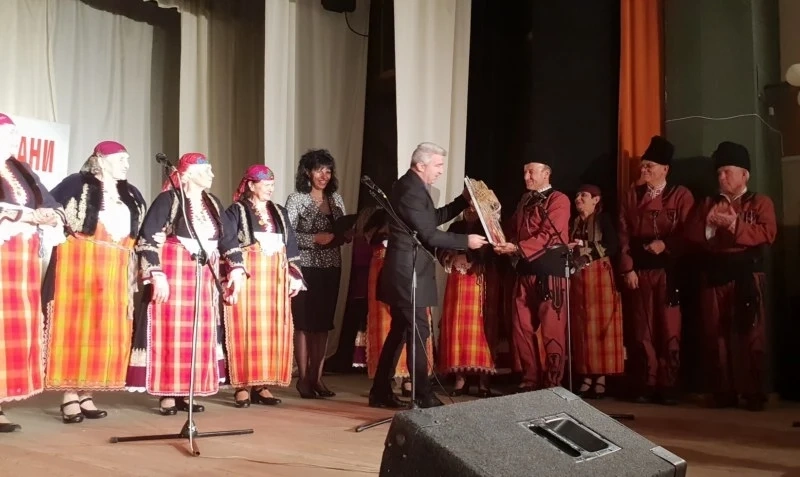 Кметът поздрави група “Родопчани”