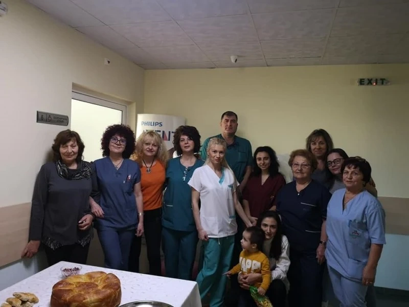Разчупената питка показа дали ще се родят повече момчета или момичета в болница „Здраве”
