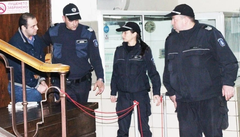 Джигитът с хамъра Янакиев вдигнал купон преди да влезе в затвора