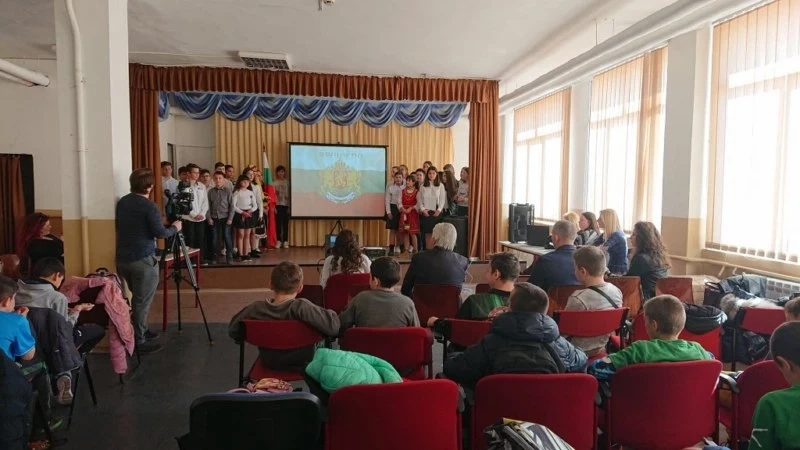 Концерт за 3 март в спортното училище