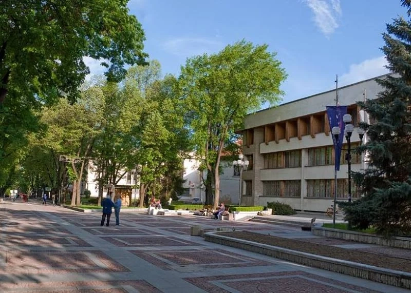 Първа копка на дългоочаквания ремонт на пътя Велинград-Драгиново