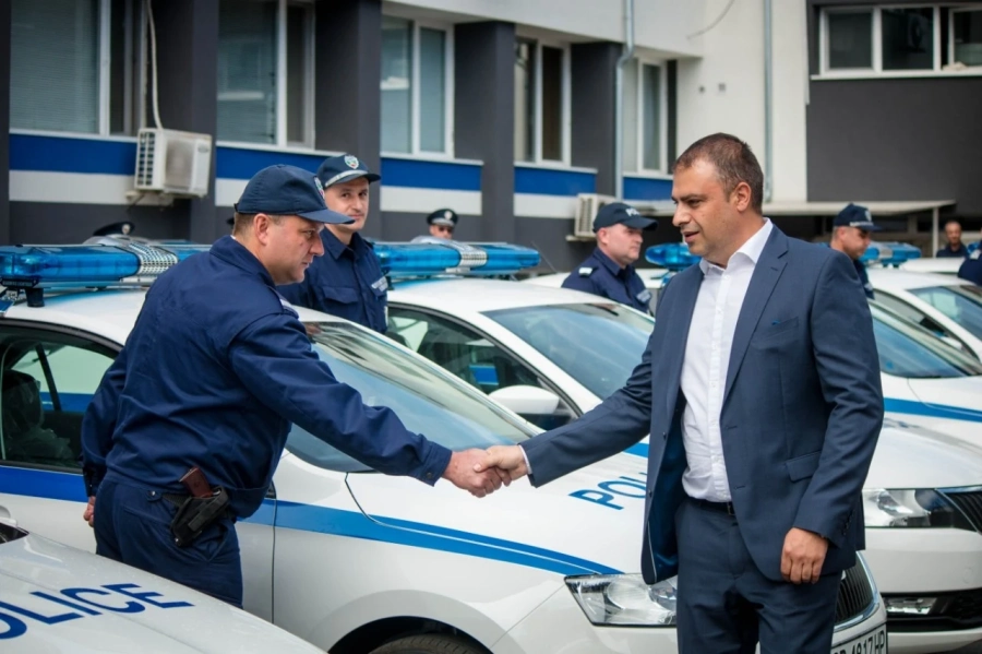 13 нови патрулки за полицаите