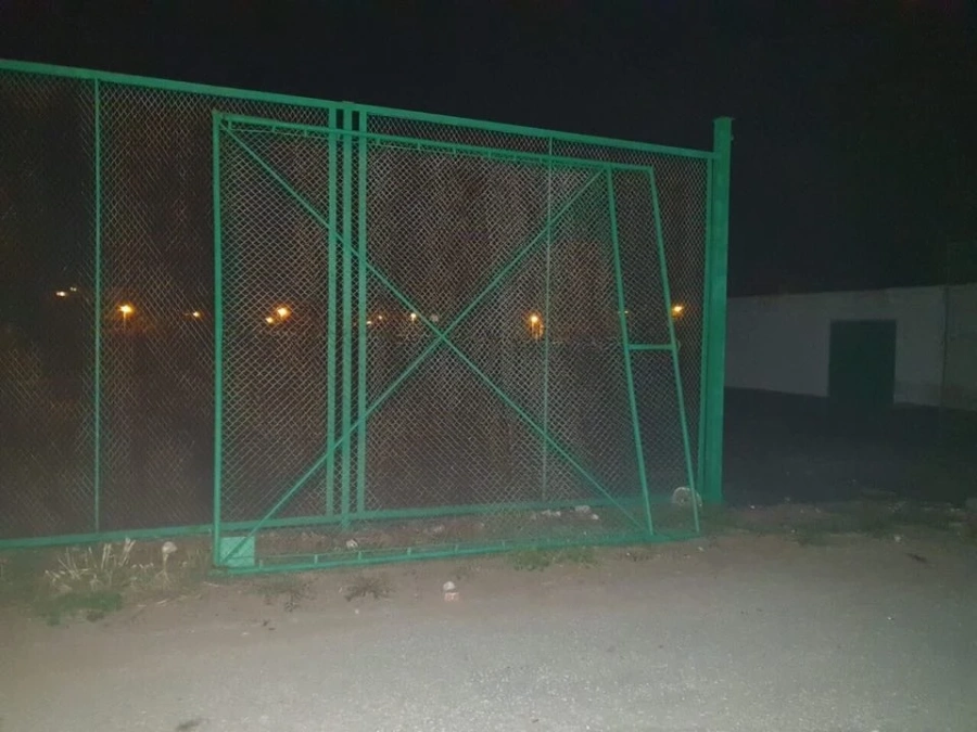 Прокуратурата нищи случая с падналата метална врата върху дете