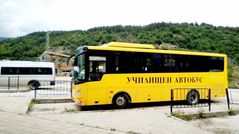 Точи ли се общината чрез автобусите или само тече?