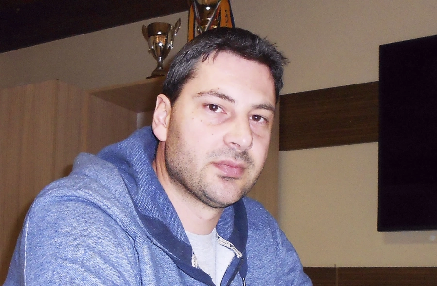Старши треньорът на ВК „Хебър” Атанас Петров: Чакаме Ляфтов, селекцията още е отворен процес
