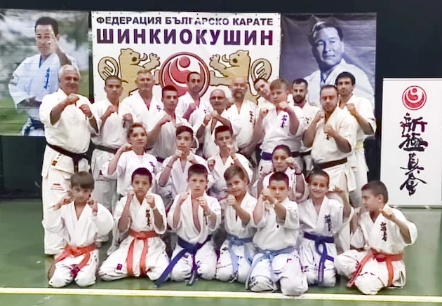 Торнадовци направиха морския лагер