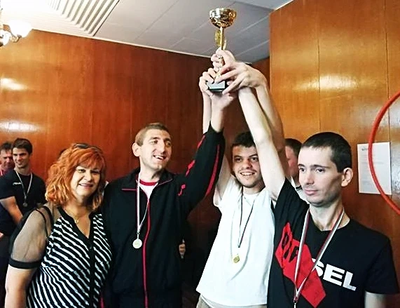 Спортен клуб за хора с увреждания показва как се спортува